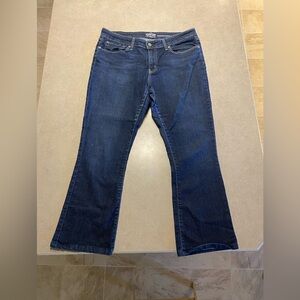Women’s Levi Jeans Size 16 Stretchy! Modern Boot Cut Excellent Condition